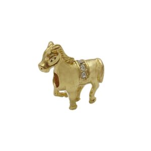 Hest Med Sten 23 / 4,2