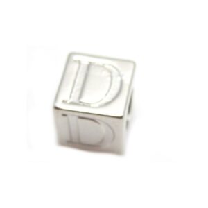 Sølv Belagt "D" Bogstav - 7,5 x 7,5 mm