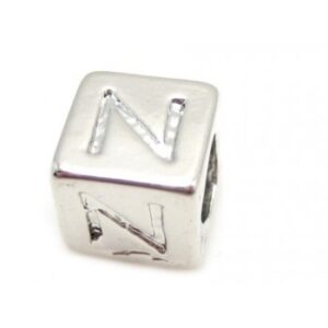 Sølv Belagt "N" Bogstav - 8 x 8 mm