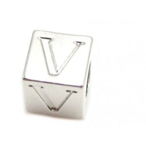 Sølv Belagt "V" Bogstav - 7,5 x 7,5 mm